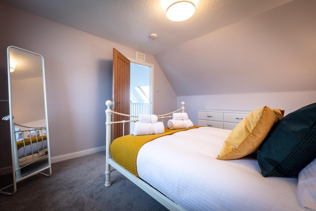 Lochside Villa Staffin Kültér fotó