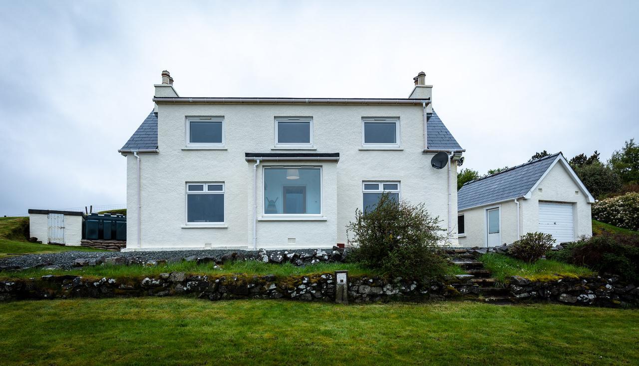 Lochside Villa Staffin Kültér fotó