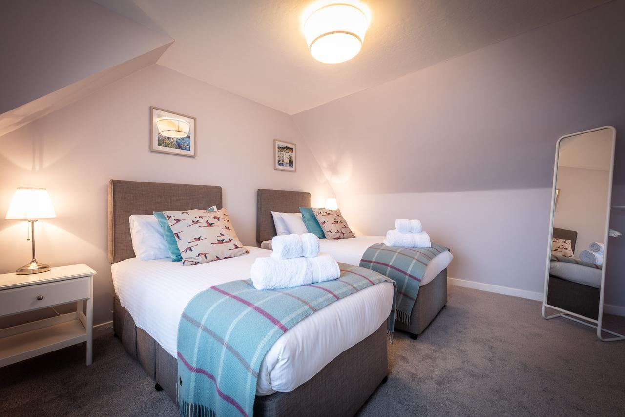 Lochside Villa Staffin Kültér fotó