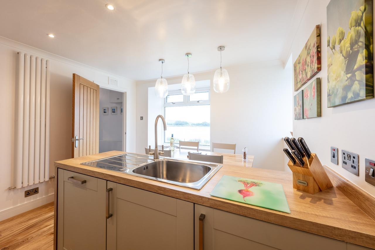 Lochside Villa Staffin Kültér fotó
