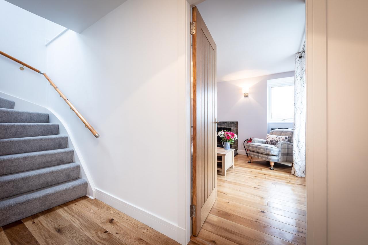 Lochside Villa Staffin Kültér fotó