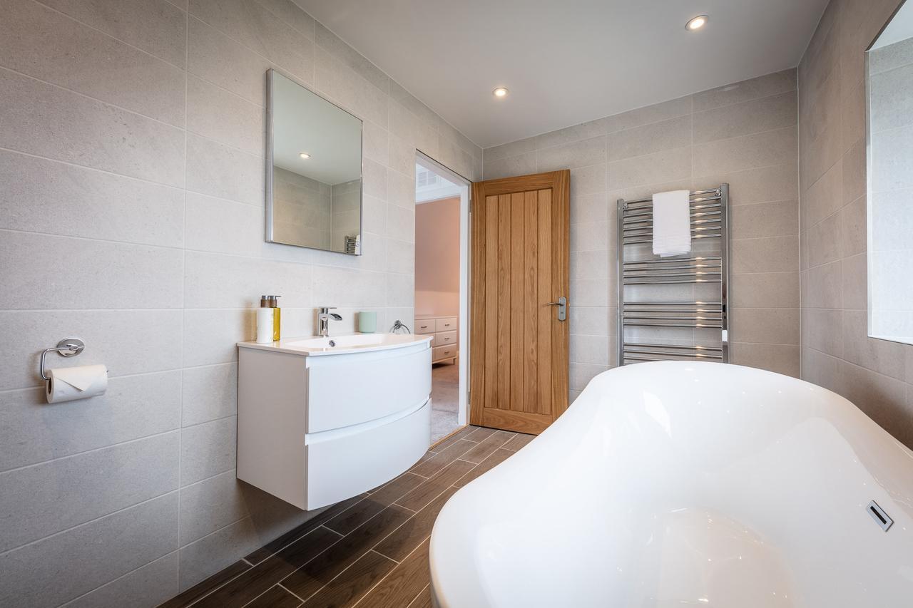 Lochside Villa Staffin Kültér fotó