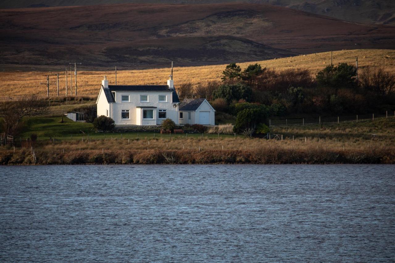 Lochside Villa Staffin Kültér fotó