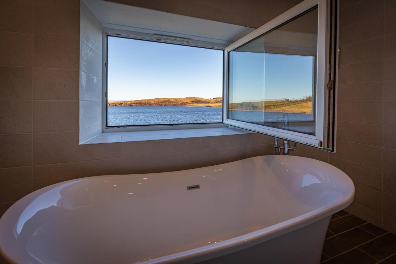 Lochside Villa Staffin Kültér fotó